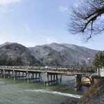 嵐山の雪化粧がとっても綺麗。京都の２月は雪でスタートしました。